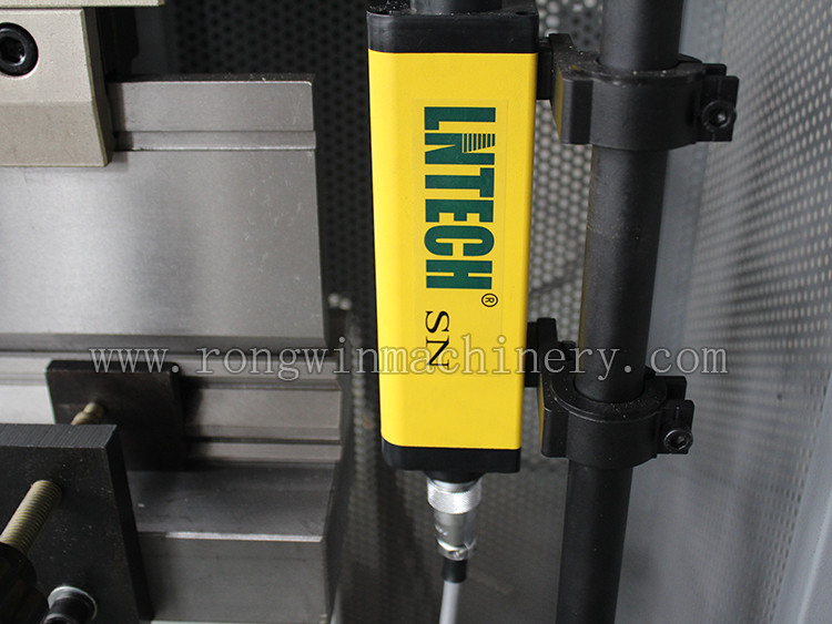 Rongwin hot-sale press brake machines with good price for use-14